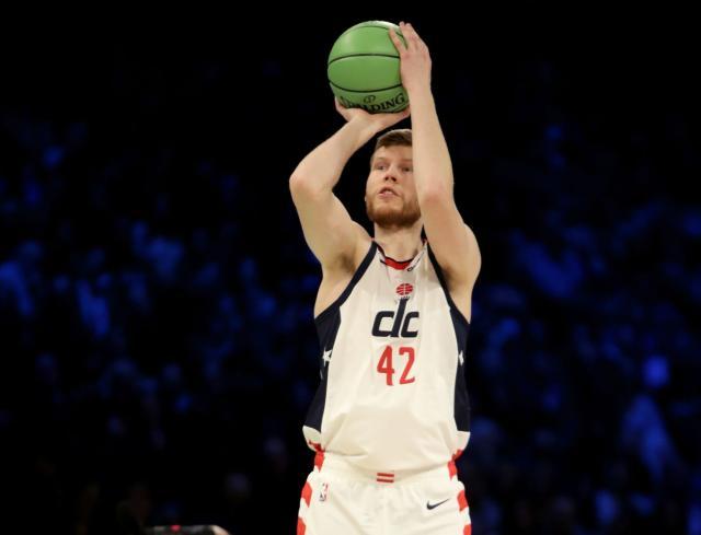 1631338045447014036.jpg bertans.jpg